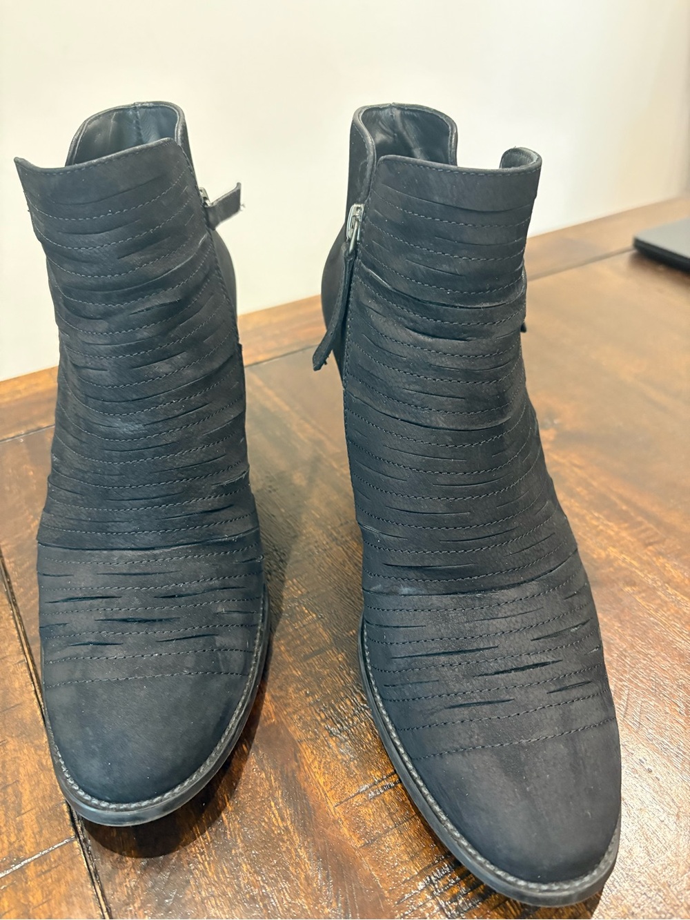 Paul Green Women's Black Ankle Boots - Sleek Zipper Booties